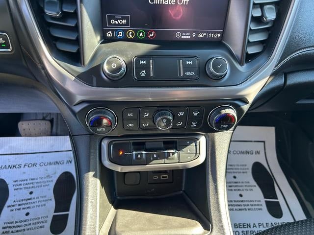 2023 GMC Acadia AWD AT4