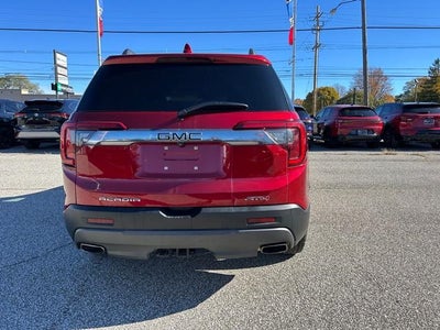 2023 GMC Acadia AWD AT4