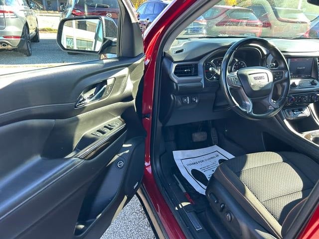 2023 GMC Acadia AWD AT4