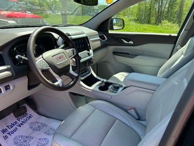 2023 GMC Acadia AWD SLT