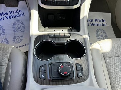 2023 GMC Acadia AWD SLT