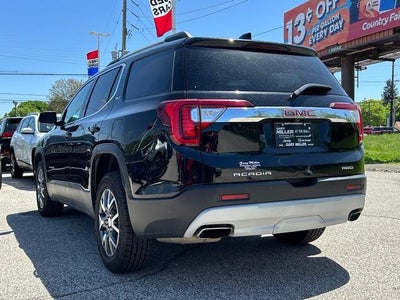 2023 GMC Acadia AWD SLT