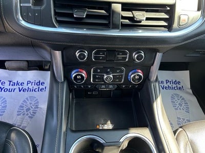 2023 GMC Yukon XL 4WD SLT