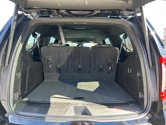 2023 GMC Yukon XL 4WD SLT