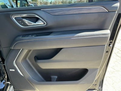 2023 GMC Yukon XL 4WD SLT