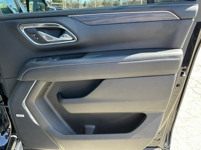 2023 GMC Yukon XL 4WD SLT