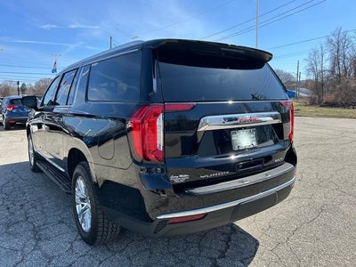 2023 GMC Yukon XL 4WD SLT