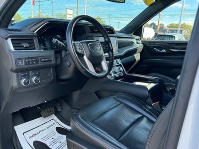 2023 GMC Yukon XL 4WD Denali
