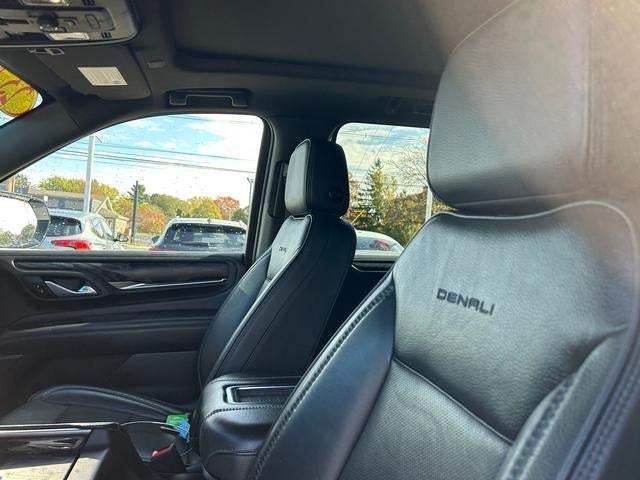 2023 GMC Yukon XL 4WD Denali