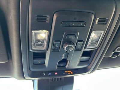 2023 GMC Yukon XL 4WD Denali