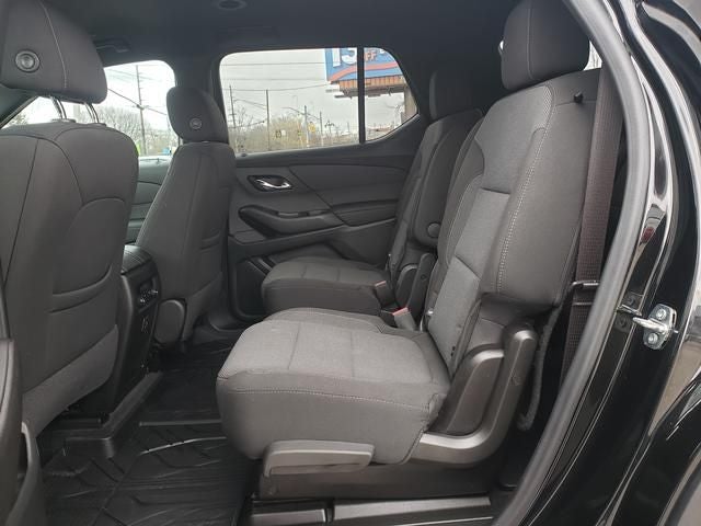 2022 Chevrolet Traverse FWD LT Cloth