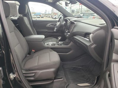 2022 Chevrolet Traverse FWD LT Cloth