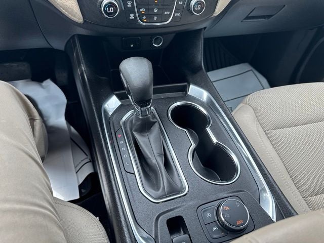 2023 Chevrolet Traverse AWD LS