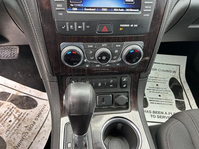 2017 Chevrolet Traverse 2LT