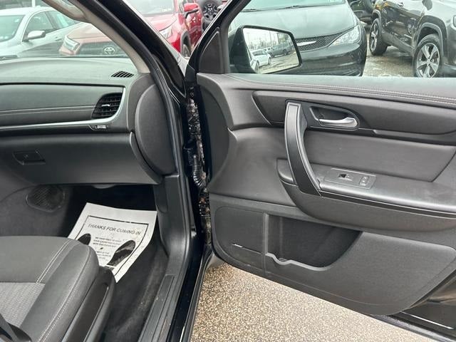 2017 Chevrolet Traverse 2LT