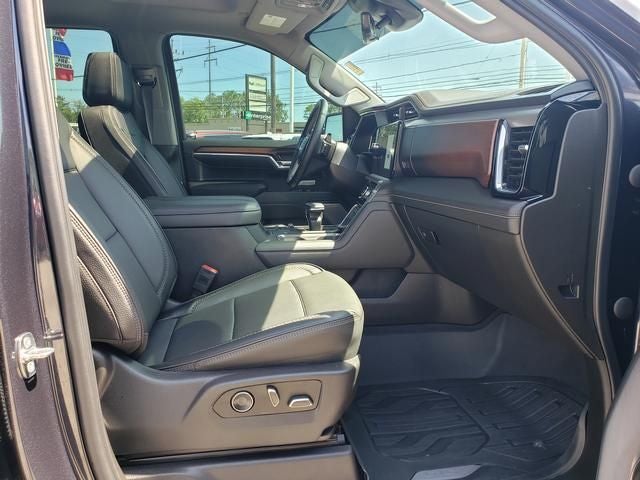 2024 GMC Sierra 1500 4WD Crew Cab Short Box Denali