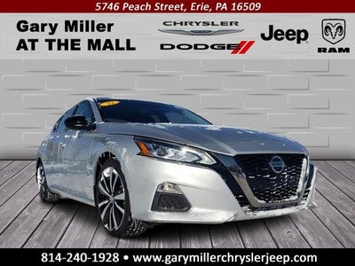 2022 Nissan Altima SR FWD