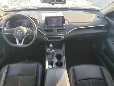 2022 Nissan Altima SR FWD