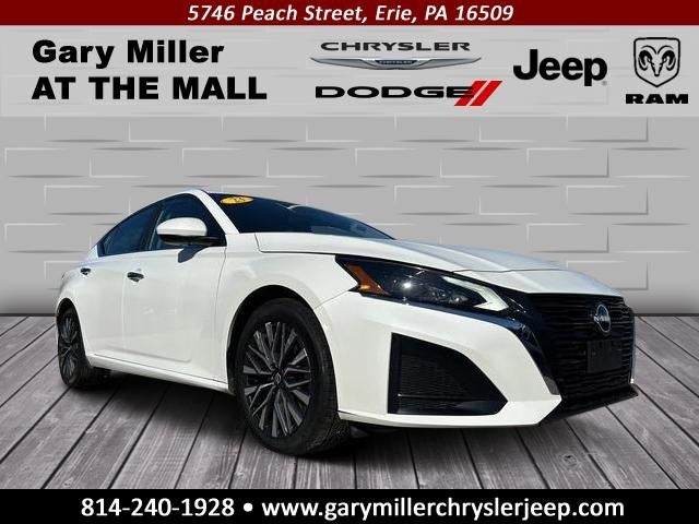 2023 Nissan Altima SV FWD