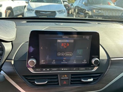 2023 Nissan Altima SV FWD