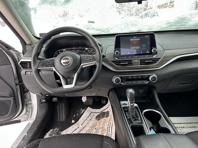 2023 Nissan Altima SV FWD