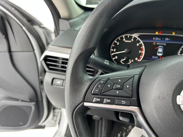 2023 Nissan Altima SV FWD