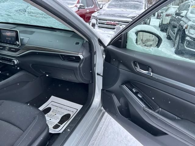 2023 Nissan Altima SV FWD