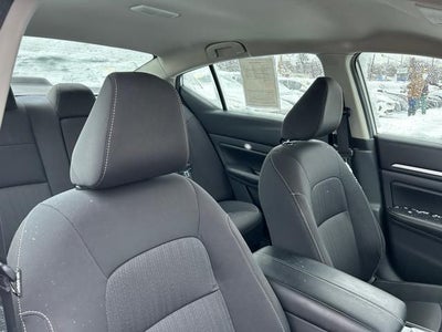 2023 Nissan Altima SV FWD