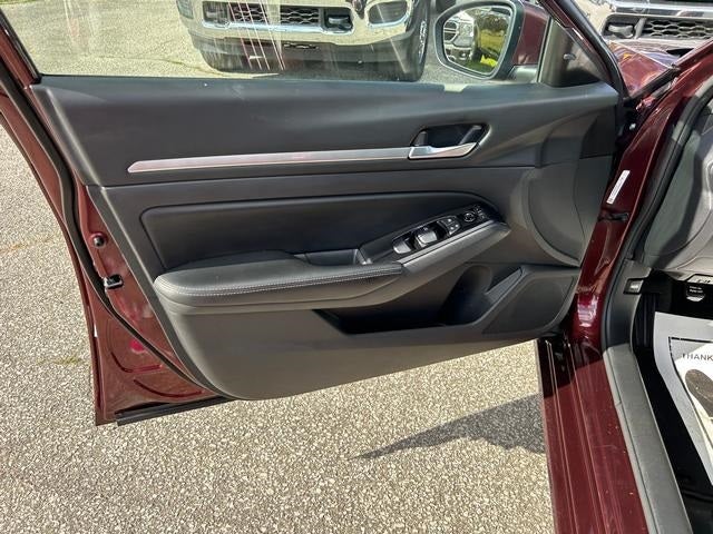 2023 Nissan Altima SV FWD