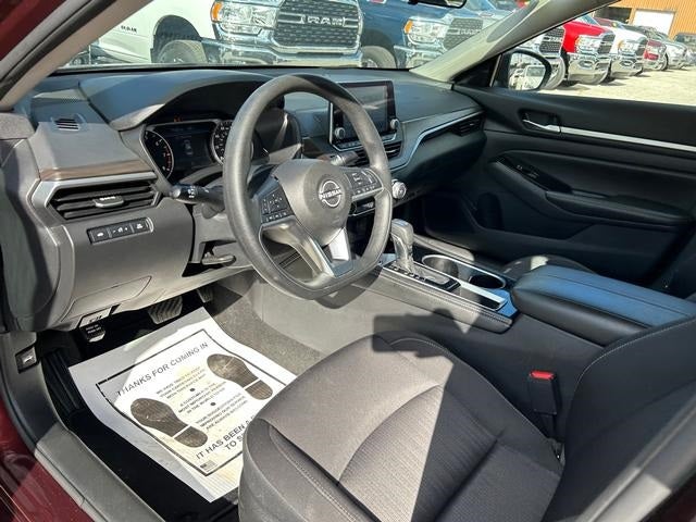2023 Nissan Altima SV FWD