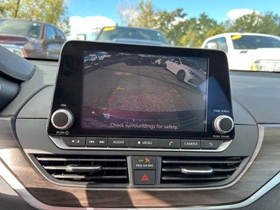 2023 Nissan Altima SV FWD