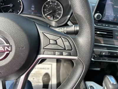 2023 Nissan Altima SV FWD