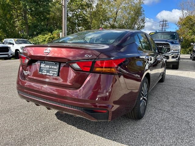 2023 Nissan Altima SV FWD