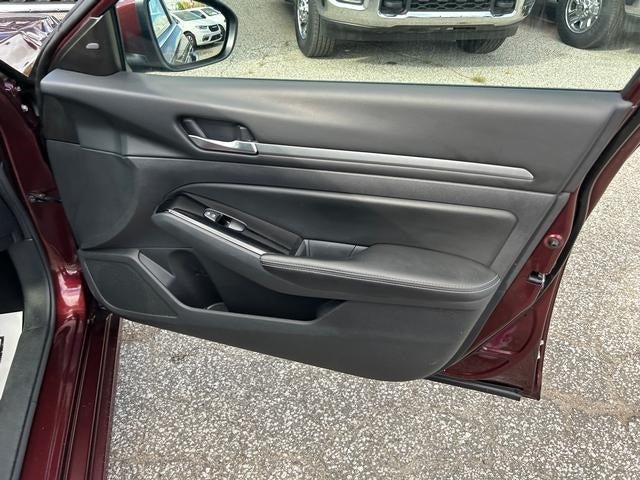 2023 Nissan Altima SV FWD