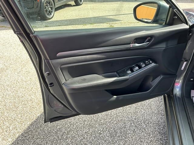 2023 Nissan Altima SV FWD