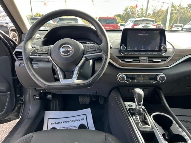 2023 Nissan Altima SV FWD