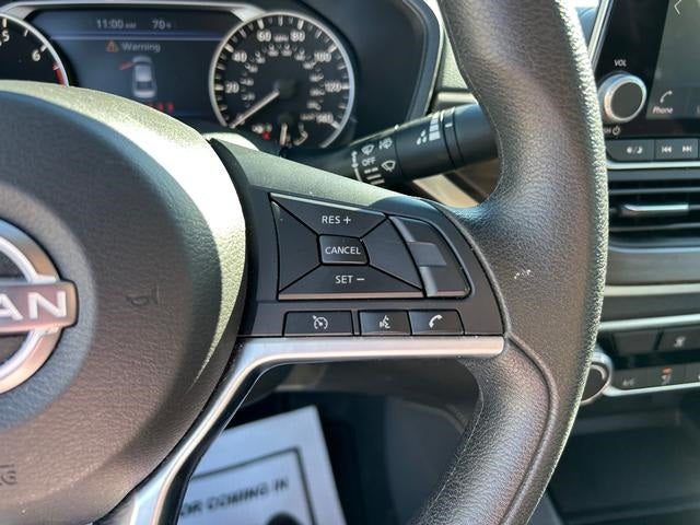 2023 Nissan Altima SV FWD