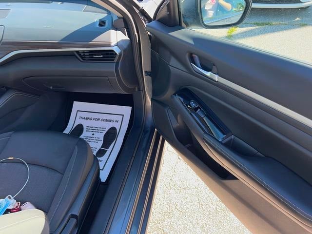 2023 Nissan Altima SV FWD