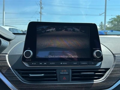 2022 Nissan Altima SL FWD