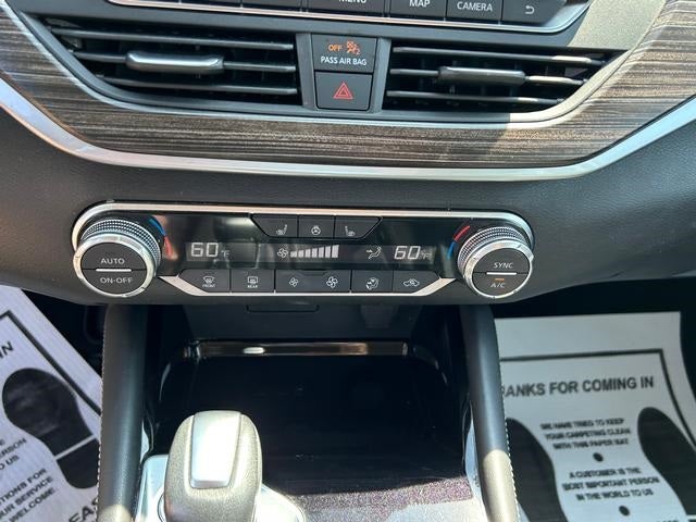 2022 Nissan Altima SL FWD