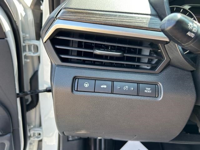 2022 Nissan Altima SL FWD