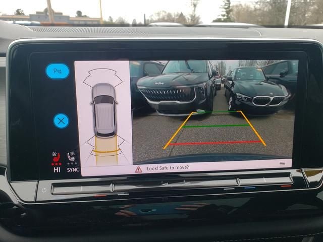 2024 Volkswagen Atlas Cross Sport 2.0T SE w/Technology