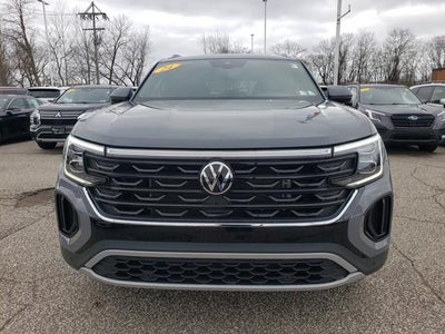 2024 Volkswagen Atlas Cross Sport 2.0T SE w/Technology