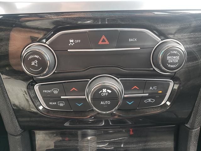 2016 Chrysler 300 Limited