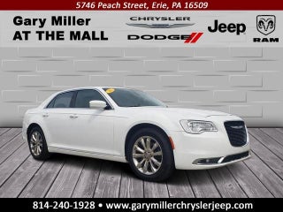 2016 Chrysler 300 Limited
