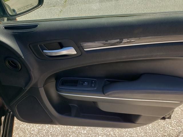 2018 Chrysler 300 Touring L AWD