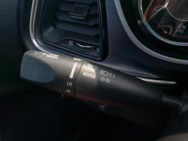 2015 Dodge Challenger SXT Plus