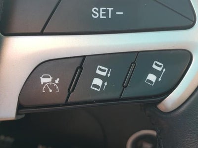 2015 Dodge Challenger SXT Plus