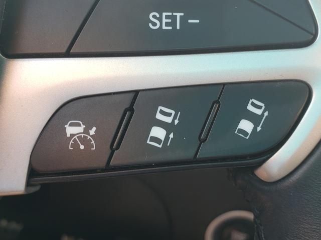 2015 Dodge Challenger SXT Plus