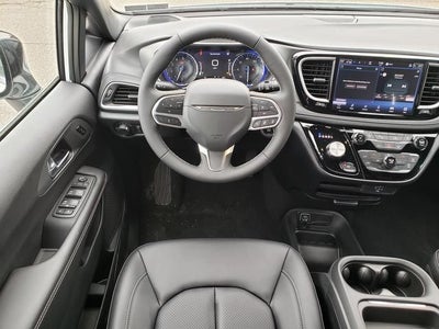 2027 Chrysler Pacifica PACIFICA SELECT